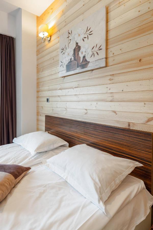 B09 Mauritius - Silver Mountain Poiana Brasov Exterior foto